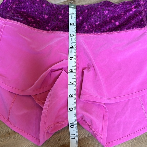Lululemon Speed Short Pink Paradise / Paradise Geo Regal Plum Multi Size 2 - Picture 8 of 9